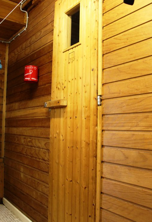 Keller Sauna