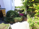 Weg in den Garten
