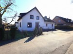 Haus mit Seitengartenansicht