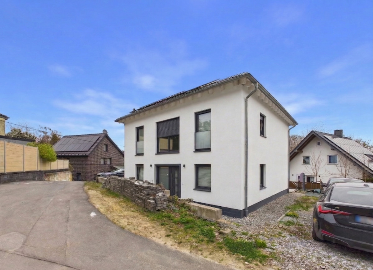 Hausansicht aktuell