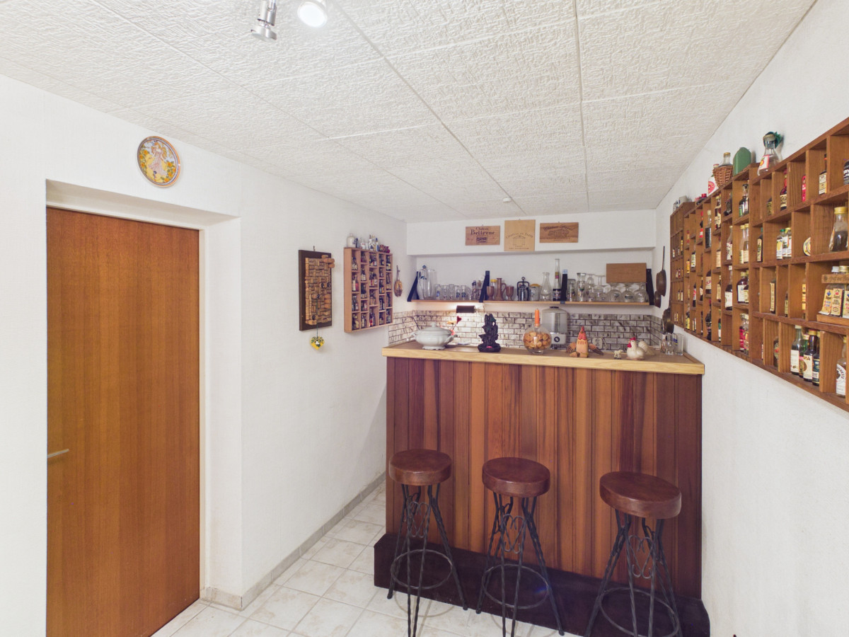 Keller Bar